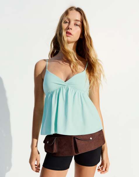 Bershka - Top nero con volant e spalline sottili - view 1