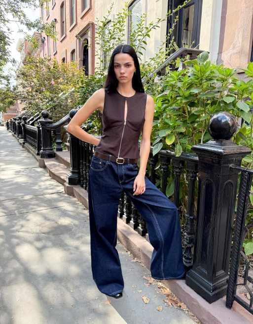 Top Con Bretelle Bershka &ndash; Comodo E Trendy, Per Un Look Casual Chic