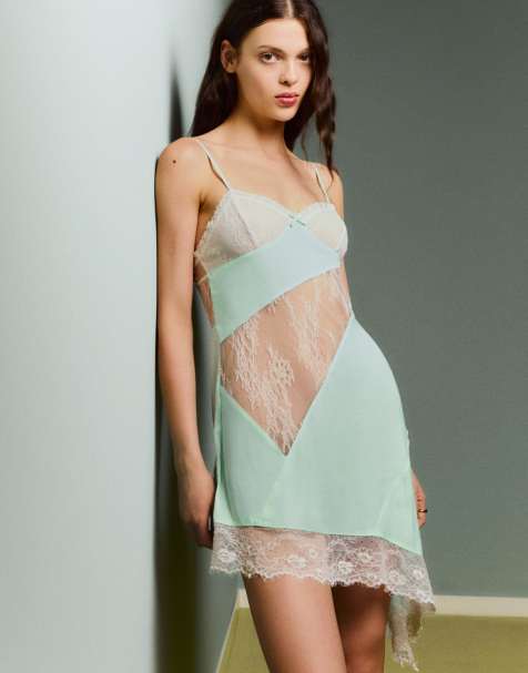 Bershka – Trägerkleid aus Spitze in Weiß - view 1