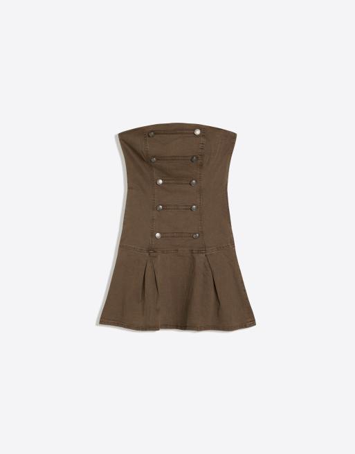 Bershka – Trägerloses Minikleid in Braun mit Zierknöpfen, 4 von 4