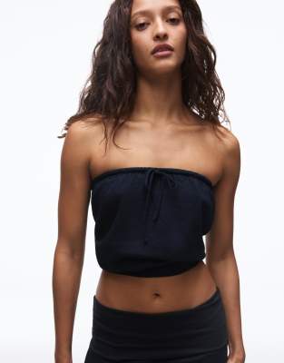 Bershka - Trägerloses Oberteil aus Leinen in Blau-Marineblau