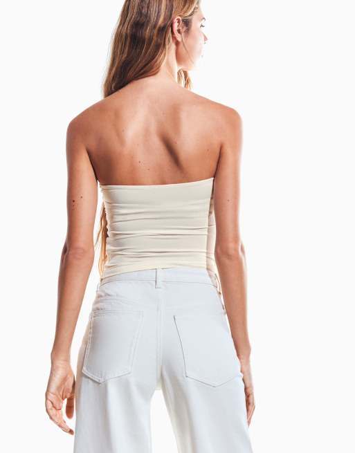 Bershka – Trägerloses Oberteil in Weiß mit Raffung, 3 von 5