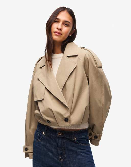 Bershka - Trench corto a palloncino color cammello
