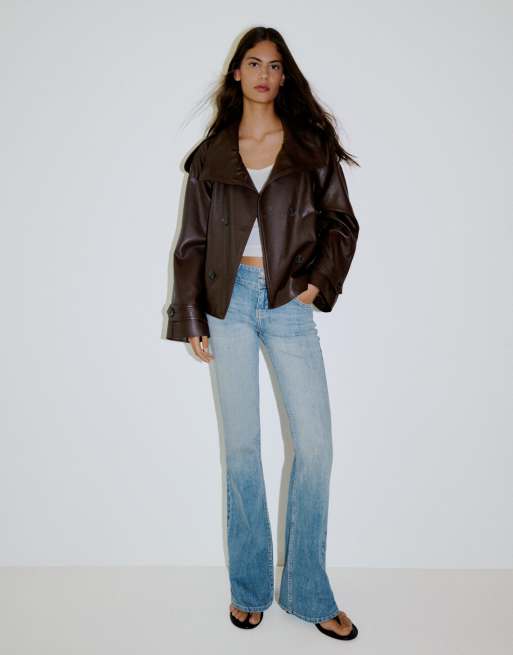 Bershka - Trench court en polyuréthane - Marron, 4 de 5