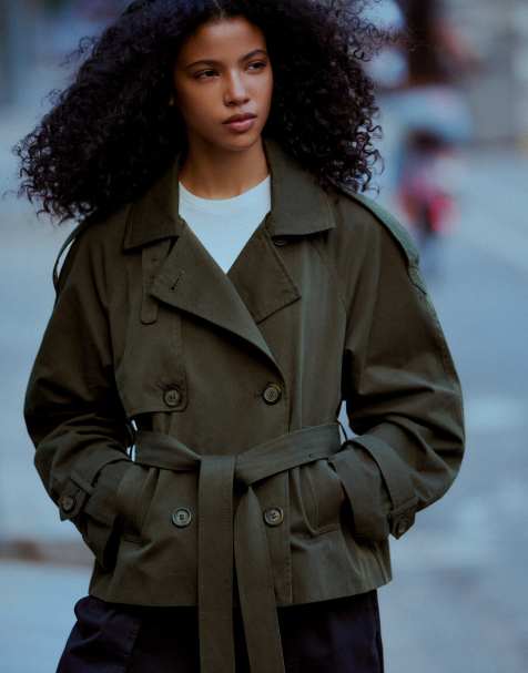 Bershka Trench jacket in green - view 1