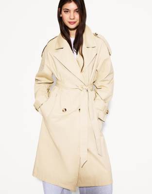 Bershka - Trenchcoat in Kamelbraun-Neutral