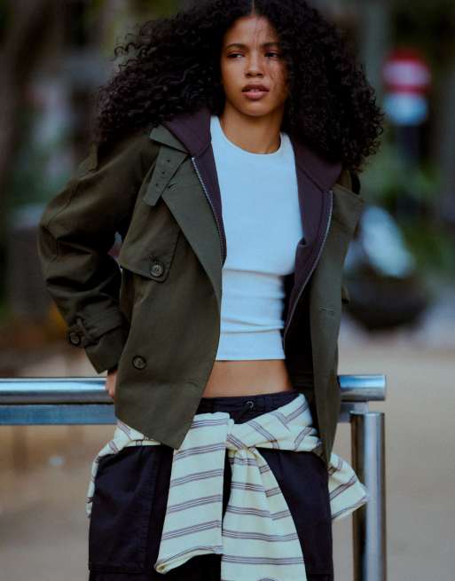 Bershka Trenchjacke in Grün, 2 von 6