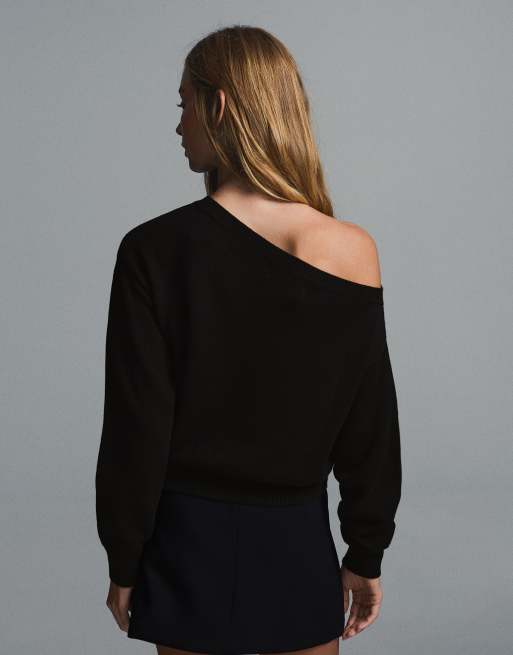 Bershka - Trui met boothals en geborduurd logo in zwart, 3 van 5