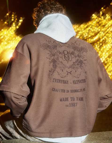 Bershka - Trui met dubbele mouwen en print in bruin - view 1