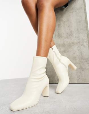 bershka boots turkey