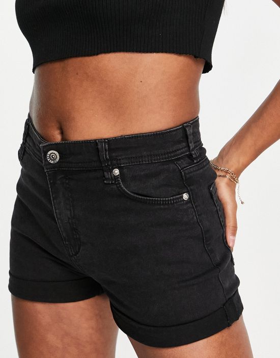 https://images.asos-media.com/products/bershka-turn-up-cotton-shorts-in-black/202653551-1-black?$n_550w$&wid=550&fit=constrain