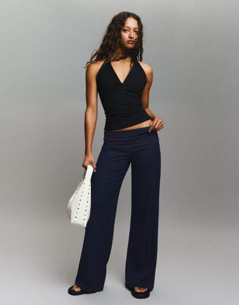 Bershka Turn-up waist trousers in navy - view 1