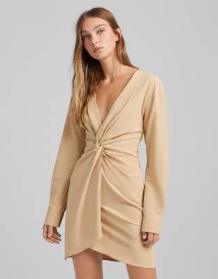 Bershka Bershka twist front shirt dress in beige-Neutral