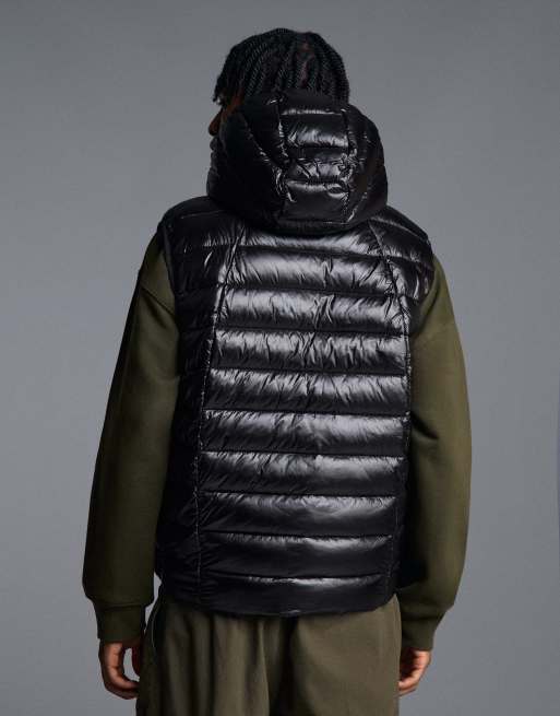 Bershka ultralichte gewatteerde bodywarmer in zwart, 3 van 5