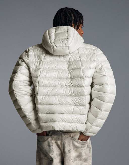 Bershka ultralichte gewatteerde jas in zandkleur, 4 van 6