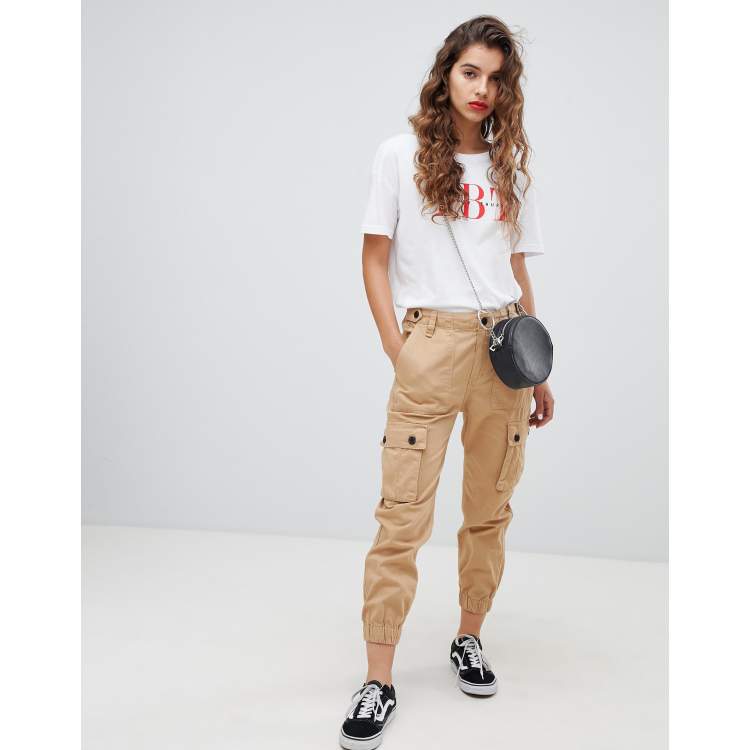 trapo Libro Guinness de récord mundial Novio Bershka utility cargo pants in beige | ASOS