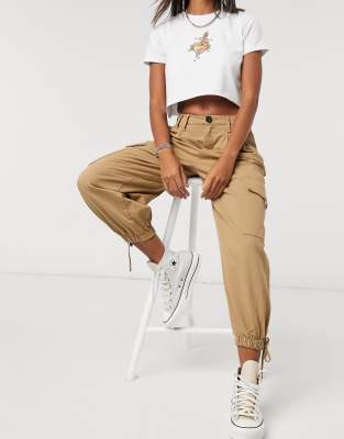 trapo Libro Guinness de récord mundial Novio Bershka utility cargo pants in beige | ASOS