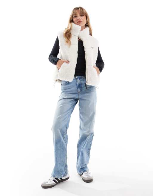 Bershka - Vendbar ecrufarvet vest i imiteret rulam og nylon, 2 af 4