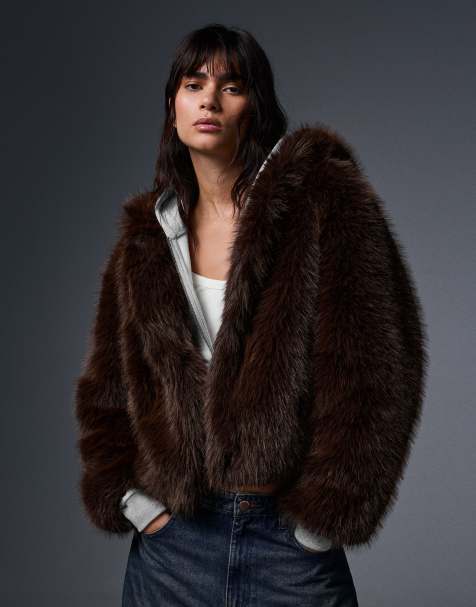 Bershka veste à capuche en fausse fourrure marron - view 1