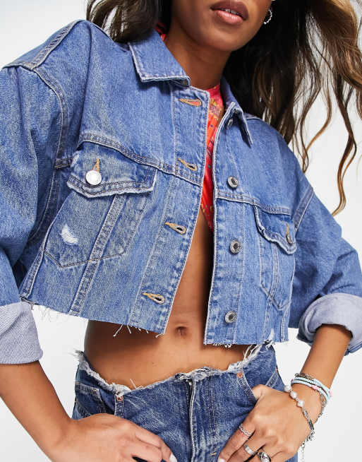 Veste en jean online courte bershka