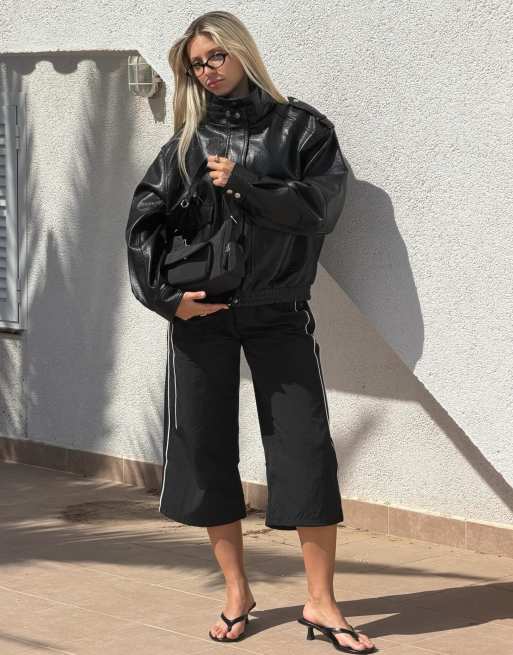 Bershka - Veste en imitation cuir à col cheminée - Noir, 2 de 4