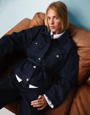 Bershka - Veste en jean texturée - Bleu-Bleu marine