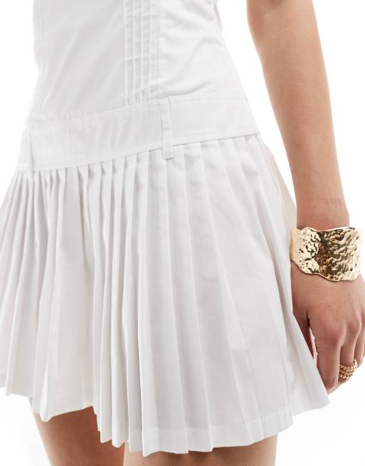 Bershka - Vestito corto in cotone bianco a pieghe con scollo dritto, 2 di 4