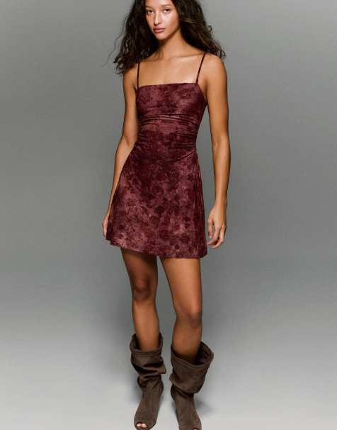 Bershka - Vestito corto in tulle nero con stampa effetto velluto - view 1