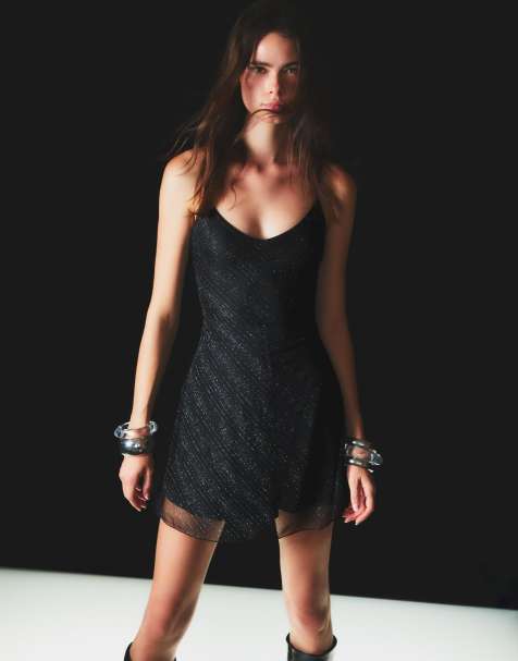Bershka - Vestito corto in tulle nero con strass - view 1