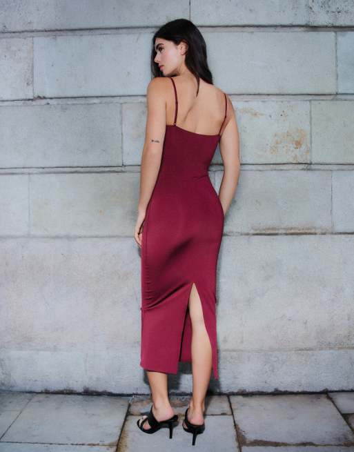 Bershka vestito midi con spalline e scollo a cuore rosso, 3 di 5