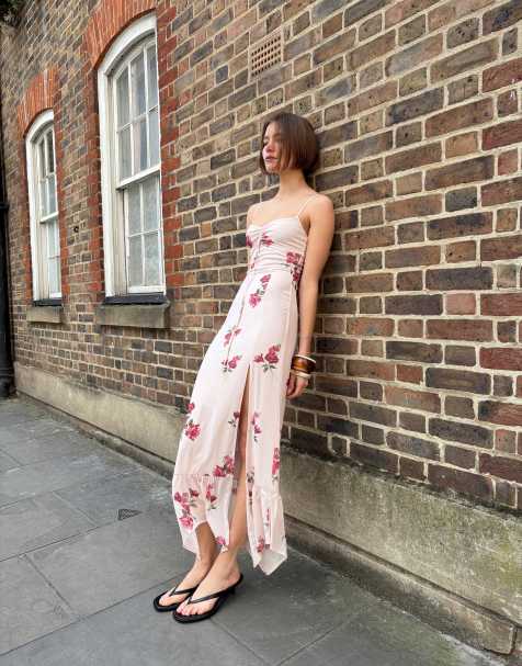 Bershka - Vestito midi in tulle rosa con stampa e spalline sottili - view 1