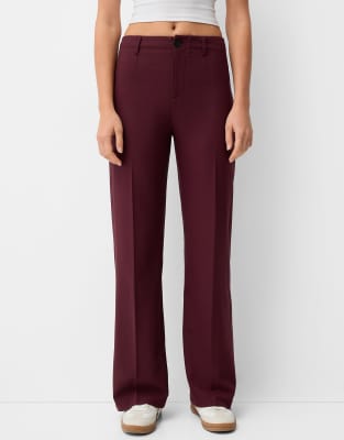 Bershka – Vinröda, figursydda byxor med vida ben - view 1
