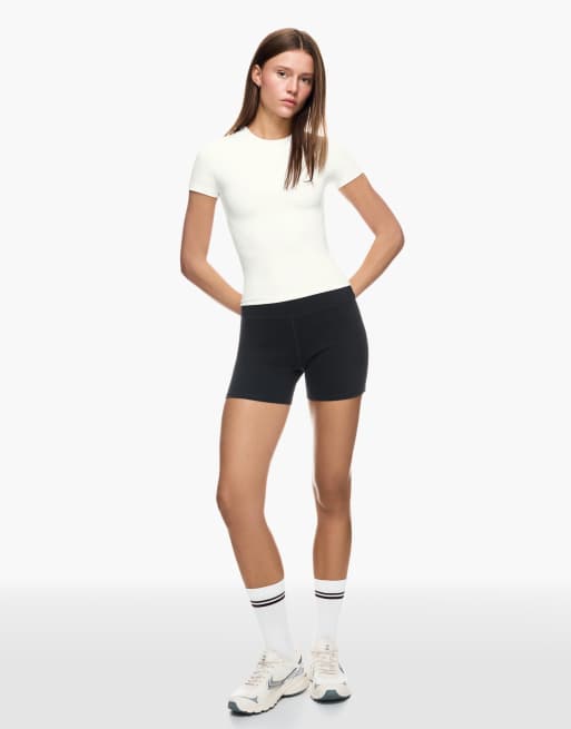 Bershka – Vit, snabbtorkande t-shirt med korta ärmar och andningsförmåga, 4 av 4