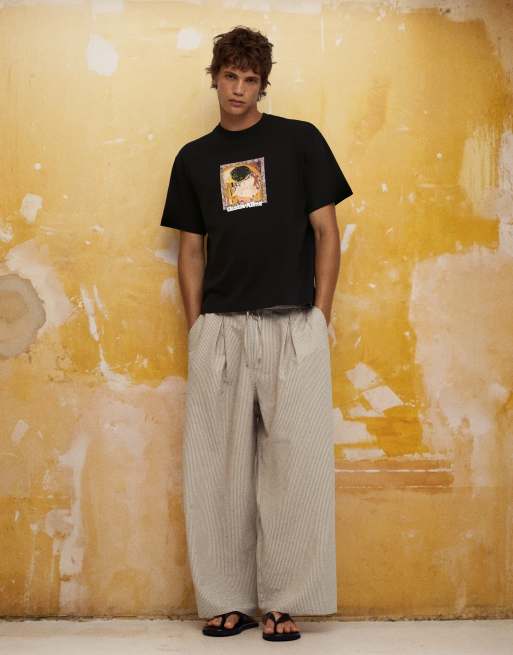 Bershka – Vit t-shirt med korta ärmar och Klimt-tryck, 3 av 4