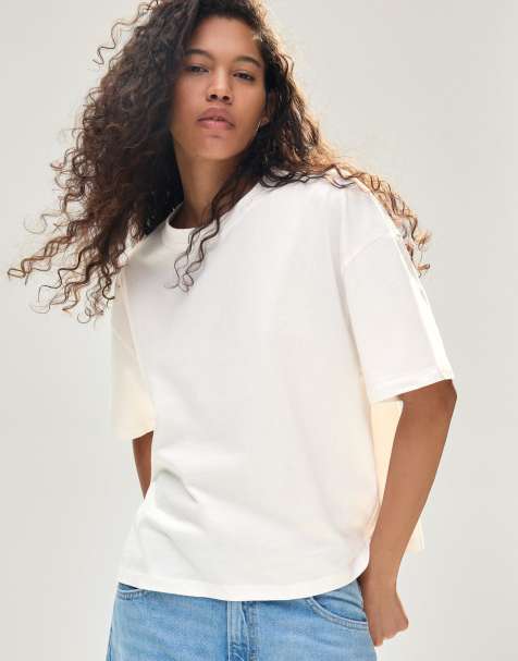 Bershka – Vita, kortärmad t-shirt med boxig passform - view 1