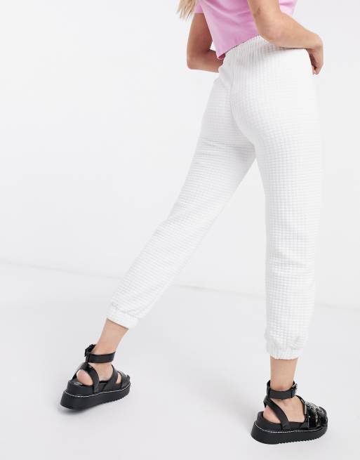 Bershka waffle jogger in white