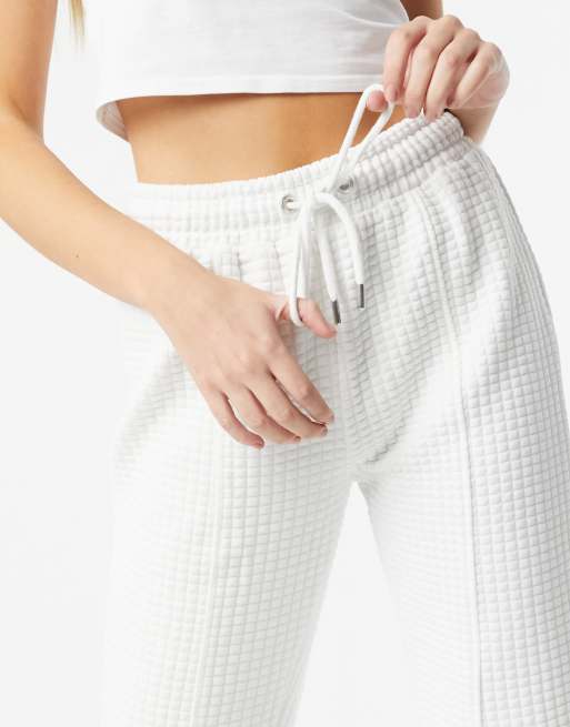 Bershka waffle jogger in white