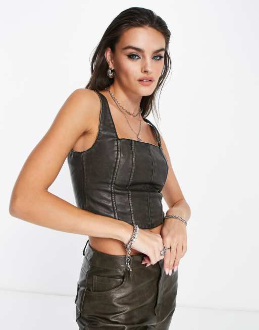 Women's Bodycon Crop Tops Faux Leather Sleeveless Square Neck PU Leather  Crop Tank Tops Streetwear (Black, S) at  Women's Clothing store