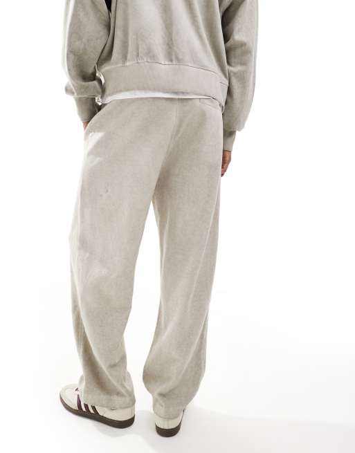 【BAON】[unisex] Beldini Banding Track Wide Sweatpants Bershka washed wide leg sweatpants tracksuit in stone | ASOS