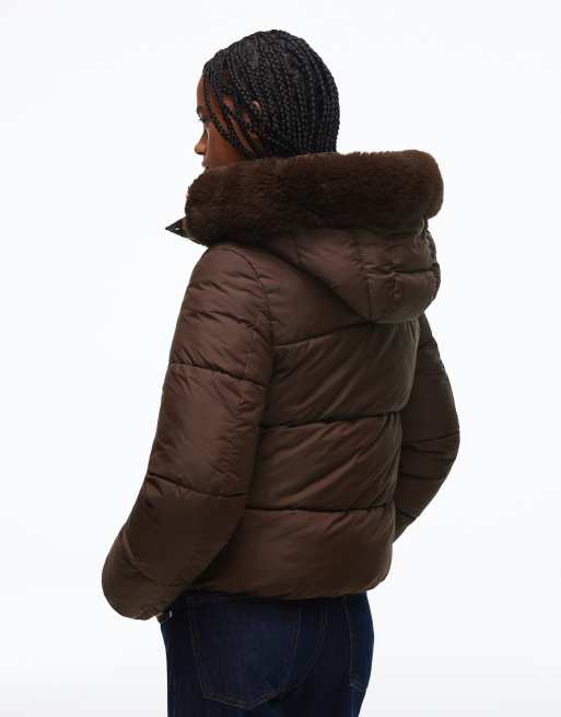 Bershka wattierte Jacke mit faux-fur-Kapuze in Braun, 3 von 6