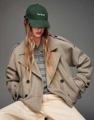 Bershka - Weicher Trenchcoat in Grün