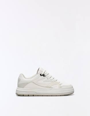 Weiße Sneaker mit dicker Sohle Weiß 44