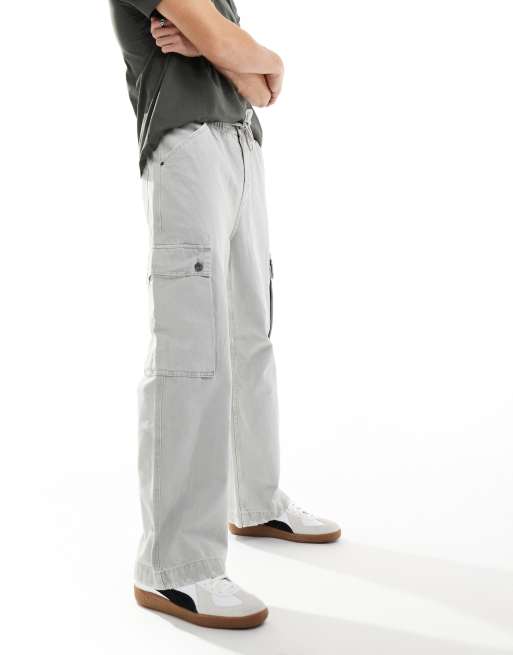 Bershka – Weite Cargohose in verwaschenem Grau