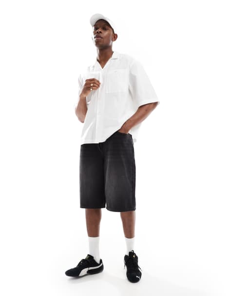 Bershka – Weite Jeans-Bermudashorts in Schwarz - view 1