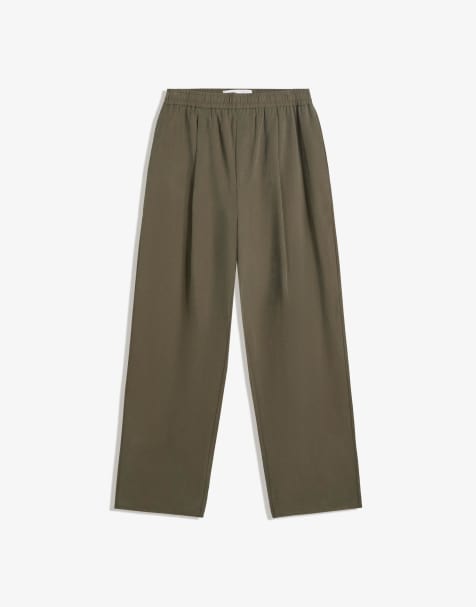 Bershka – Weite Jogginghose in Khaki - view 1