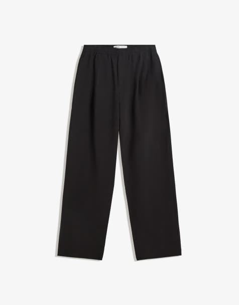 Bershka – Weite Jogginghose in Schwarz - view 1