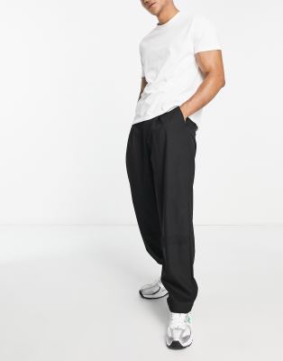 Bershka wide fit pleated smart trousers in black - ASOS Price Checker