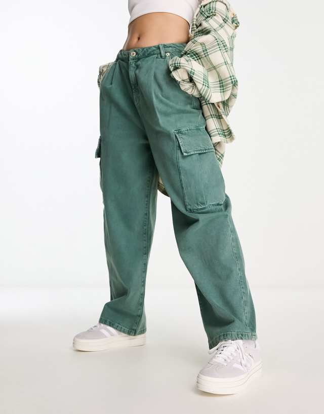 Bershka wide leg carpenter cargo pants in washed green