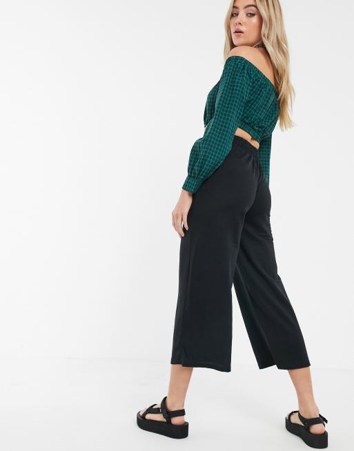 Bershka wide leg drawstring culottes in black