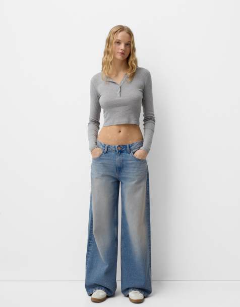 Bershka wide leg jeans in blue